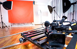 打工返鄉后如何選擇高收入行業？教學儀器行業的機遇與前景